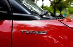 Usuwanie wgnieceń Lublin – skutecznie, bez lakierowania